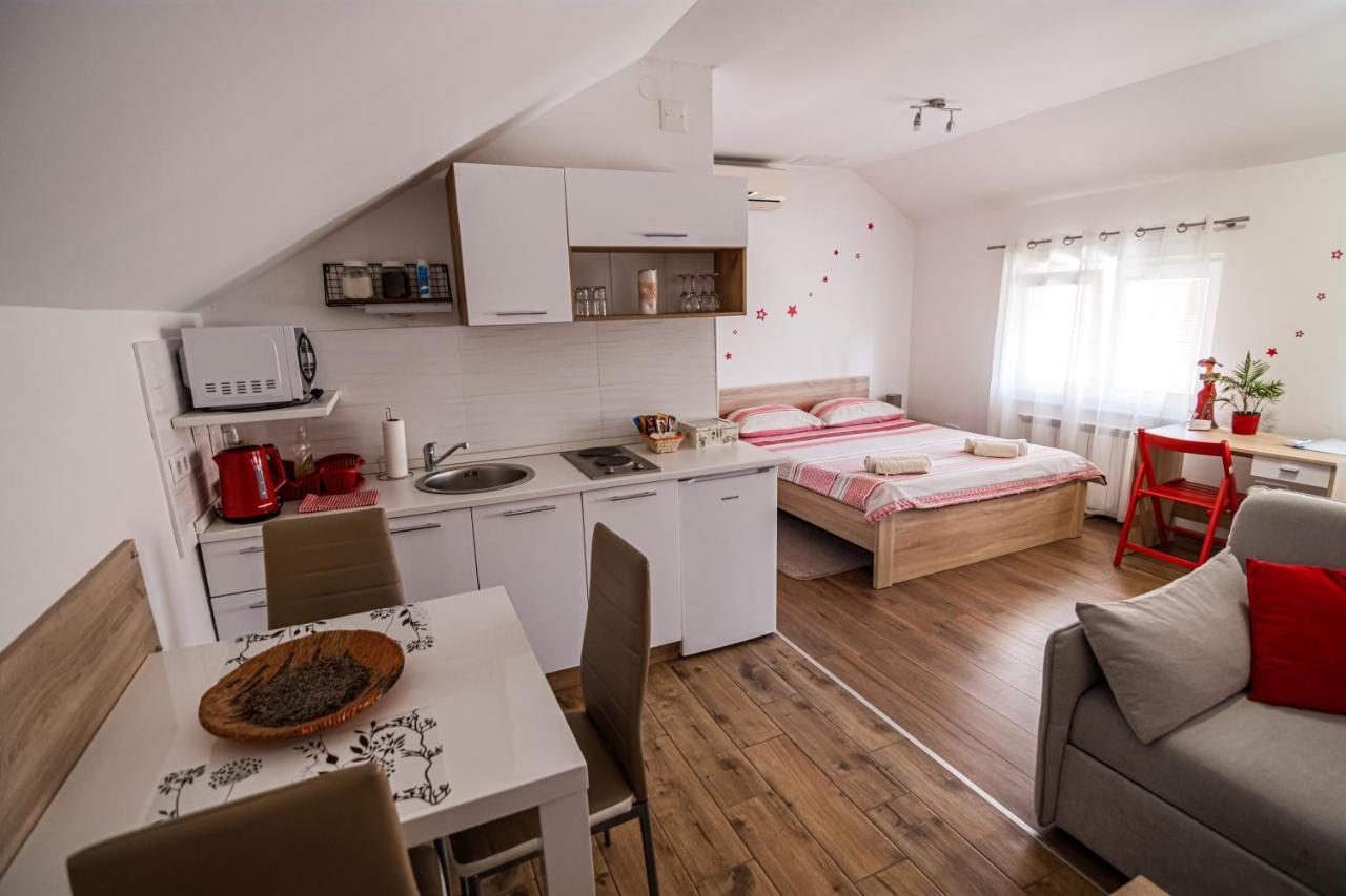Sunny Day Apartments Sveta Nedjelja  Экстерьер фото